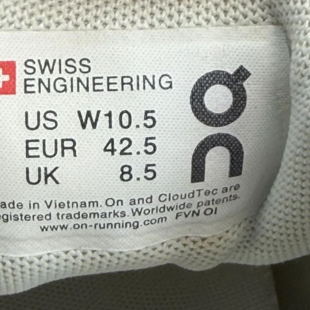 On Cloudflyer CloudTec Shoes Womens Size 10.5 White Running Sneakers FVN 01